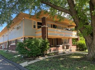 4451 Tracy Ave #2C, Kansas City, MO 64110