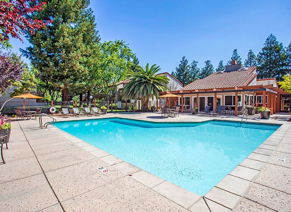 Pool Deck