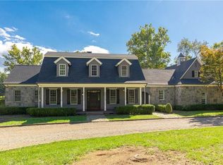 10 Cox Rd, Pawling, NY 12564