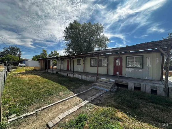 201 E Starcher Ave, Parma, ID 83660