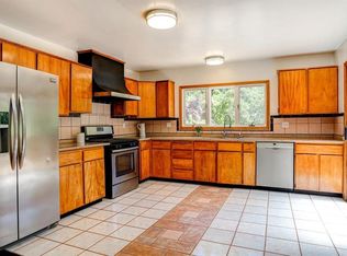 20 Forest Dr #A, Forest Knolls, CA 94933