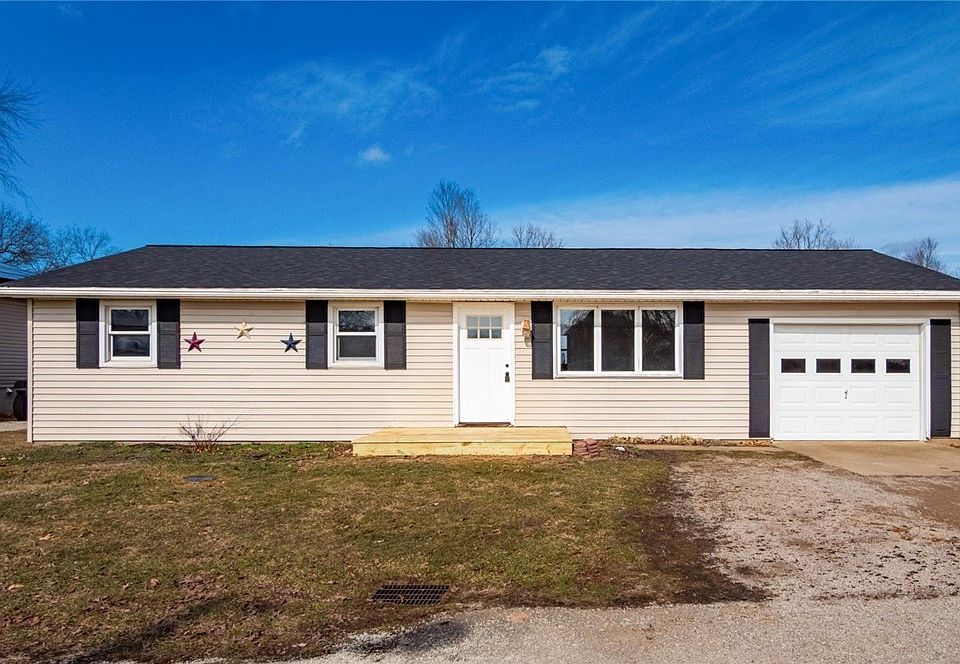 1st image of 96 Summit St