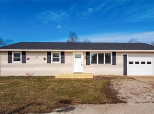 96 Summit St, Roseville, OH 43777