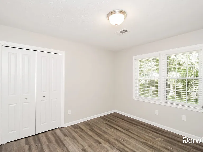 2071 Shadowood Dr — Photo 8