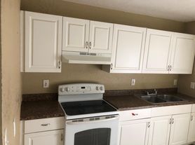 723 SW 6th St, Dania, FL