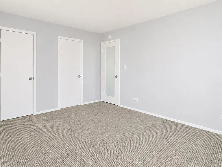 1143 Auburn Ln — Photo 12