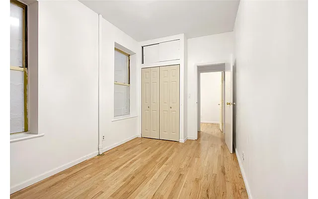 Rented by Renetta Real Estate | media 69