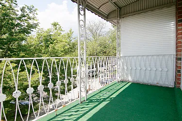 Rented by Modern Spaces