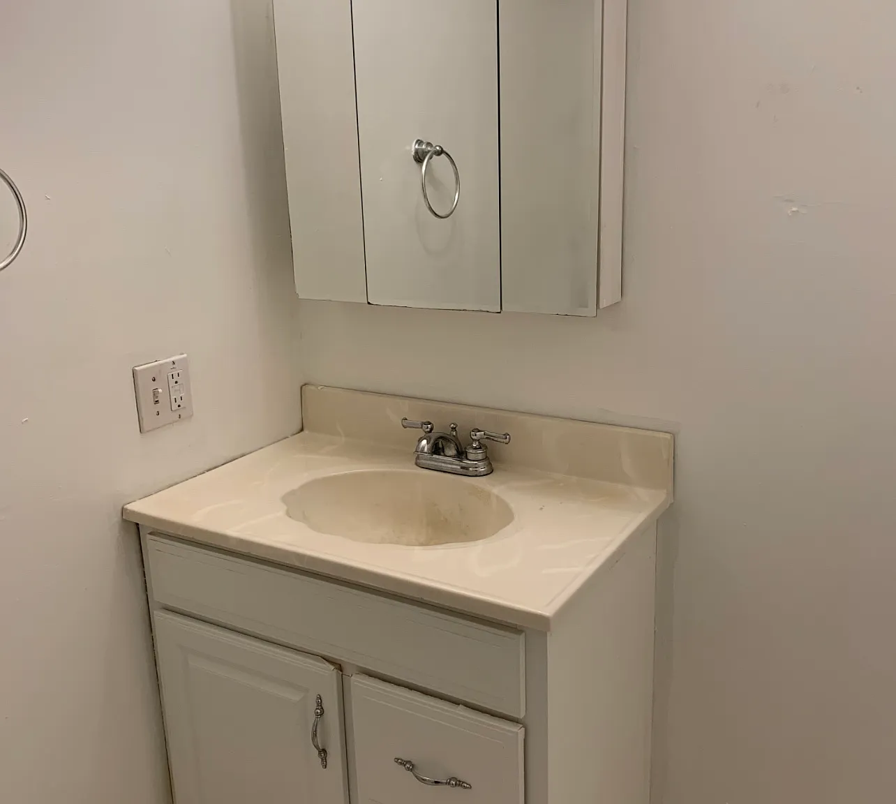 2 bed, 875 sqft, $2,500 — Photo 4