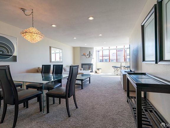 4th image of 855 La Playa St APT 451