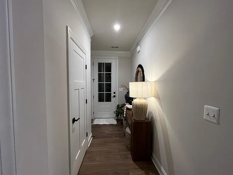 324 Bayberry Ln — Photo 10