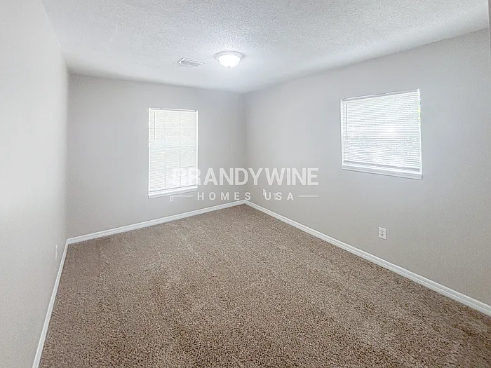 803 E Baker St — Photo 16