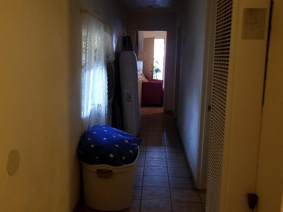 2nd image of 505 N Mirage Ave