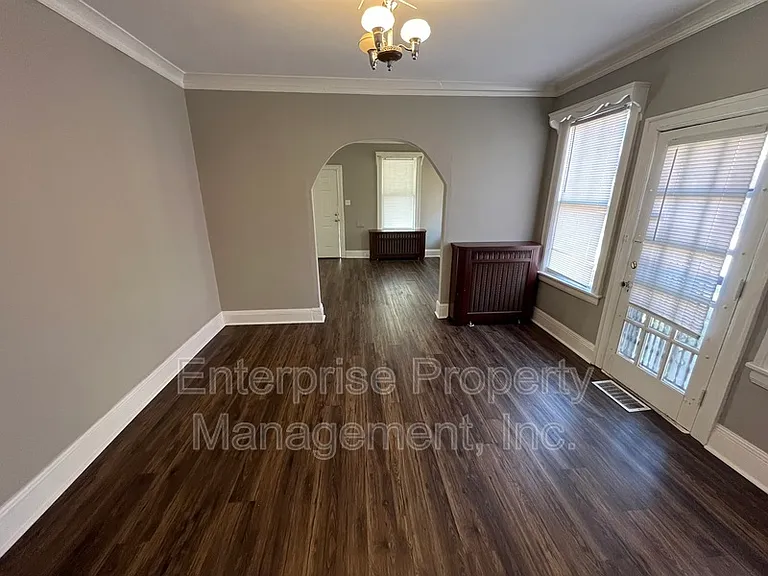 836 Maury St — Photo 16