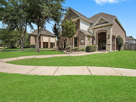 3rd image of 16006 Graftondale Ct