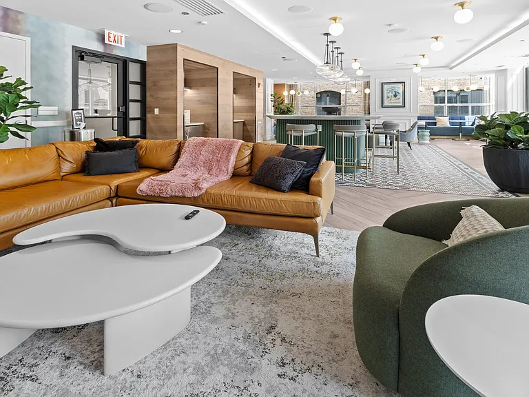 Flair Tower Apartments — Photo 29