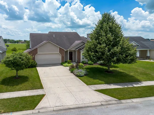 2725 Bearberry Ct, Fort Wayne, IN 46818