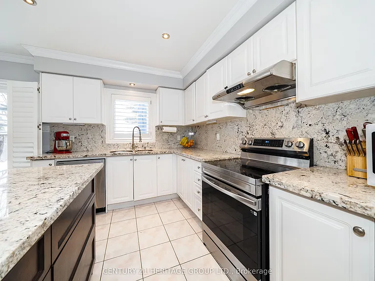 2211 Old Rutherford Rd — Photo 8