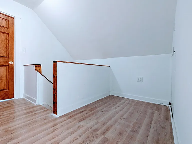 834 N Kolin Ave — Photo 16