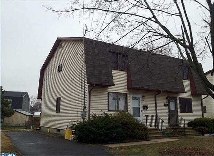 2nd image of 138-140 Marshall Ave W