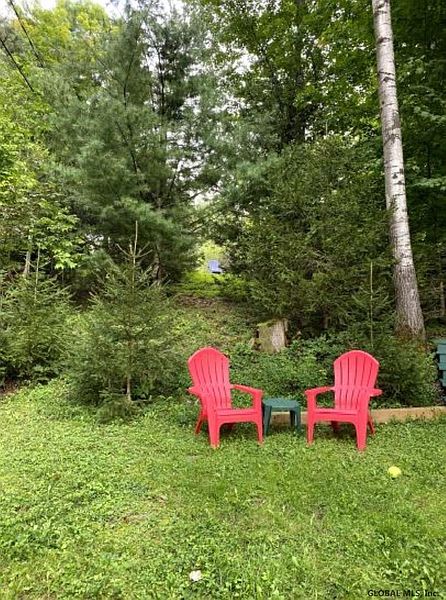 5th image of 119 BEARS DEN Road