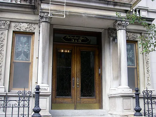 Sold by Owner | media 15