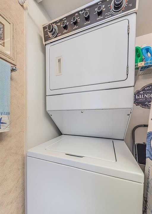 1st image of 7665 Sun Island Dr S APT 103