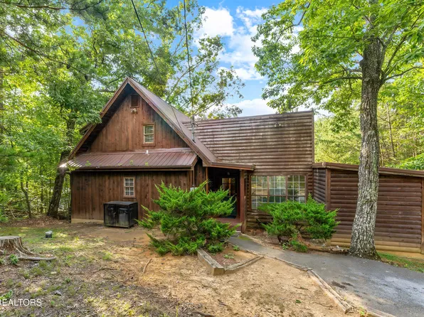 2309 Misty Ln, Sevierville, TN 37876