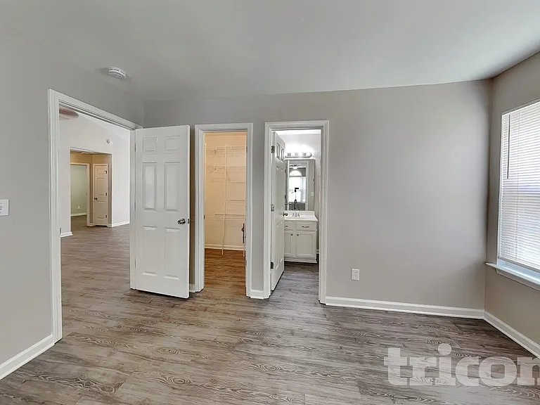 793 Sir Raleigh Dr — Photo 8