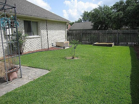 Spacious backyard