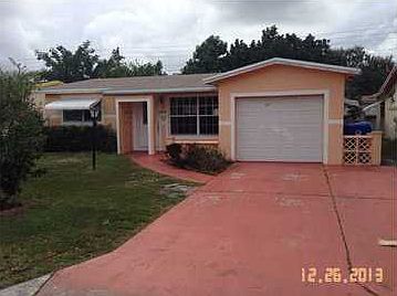 1st image of 821 SW 64th Ave