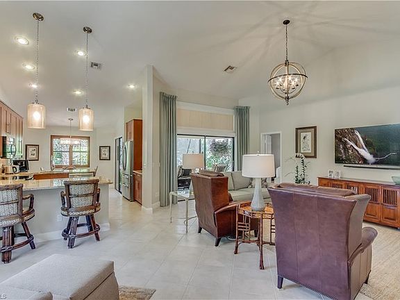 4th image of 27078 Kindlewood Ln