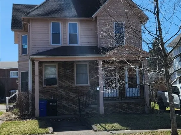 211 Pearl St, Medina, NY 14103