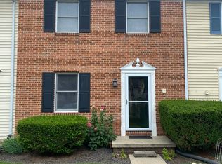 644 S Cedar St, Lititz, PA 17543