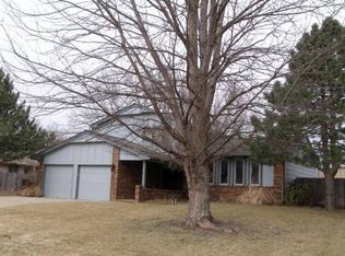 1306 E Deer Trail St, Derby, KS 67037