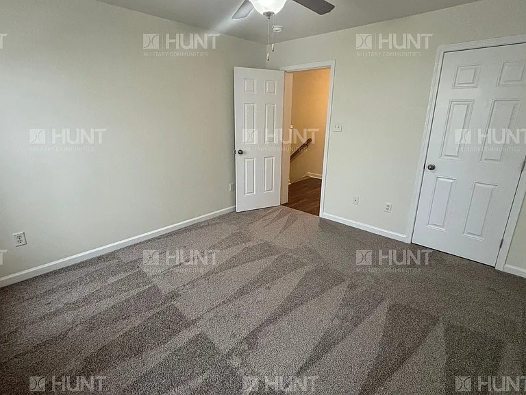 31 Lancaster Ave — Photo 13