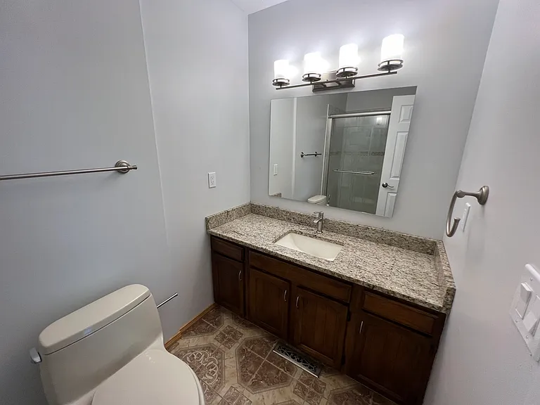 610 Dade Ln #610 — Photo 14