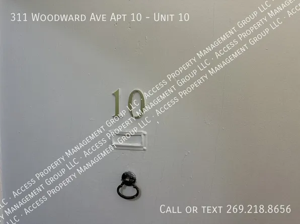 311 Woodward Ave APT 10, Kalamazoo, MI 49007