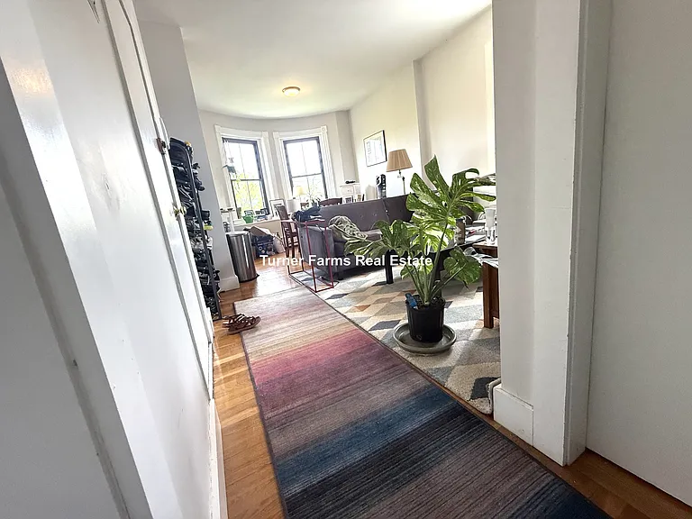 102 Willow St #4F — Photo 3