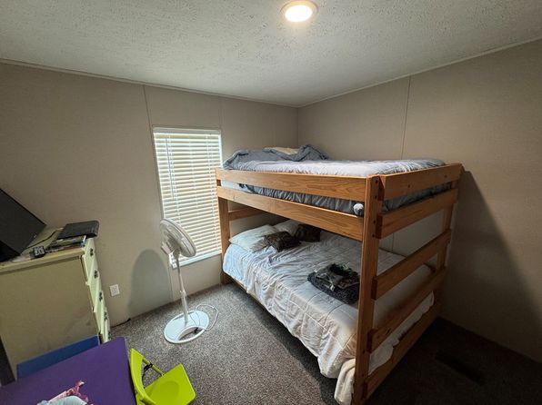 2048 Ashley Rd, Hazlehurst, MS 39083