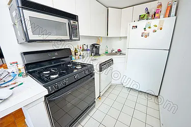 Rented by Genik Group Corp