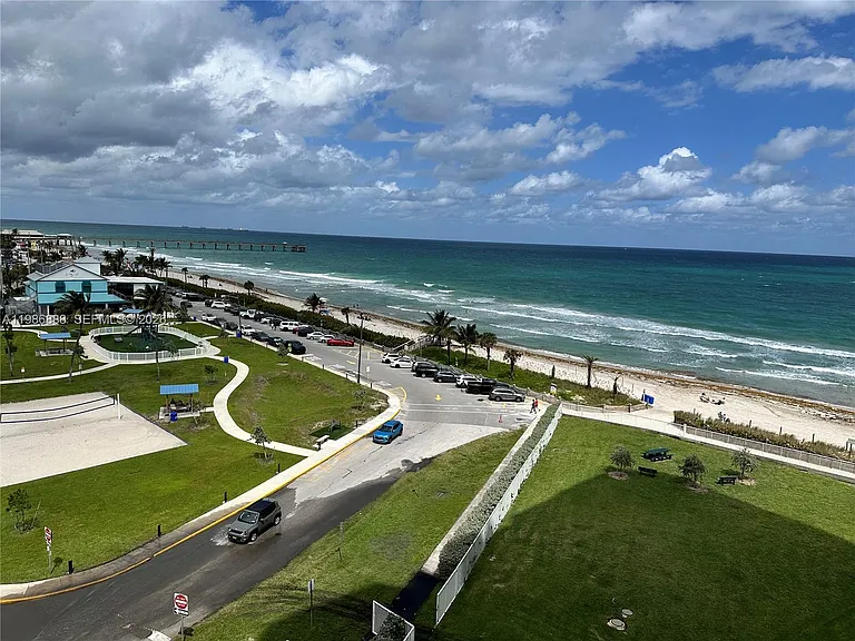 6051 N Ocean Dr #704 — Photo 1