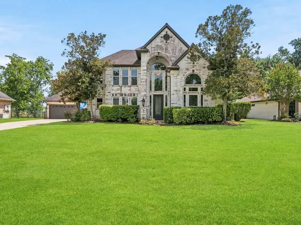 33107 Whitley Ct, Weston Lakes, TX 77441