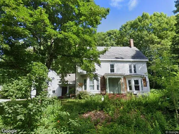 579 Wilson Pond Rd, North Monmouth, ME 04265