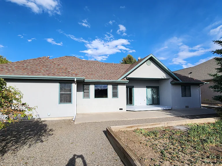 3808 Lone Tree Ln — Photo 28