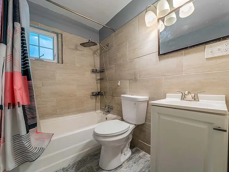 2145 W 100th St — Photo 25