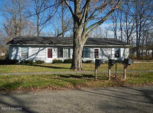 10 N Grant, Galesburg, MI 49053