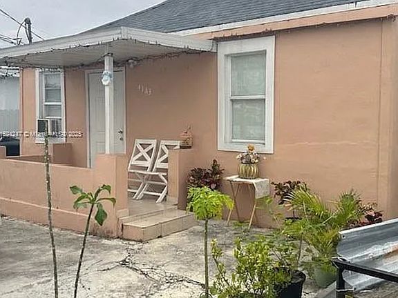 2nd image of 4183 E 10th Ave
