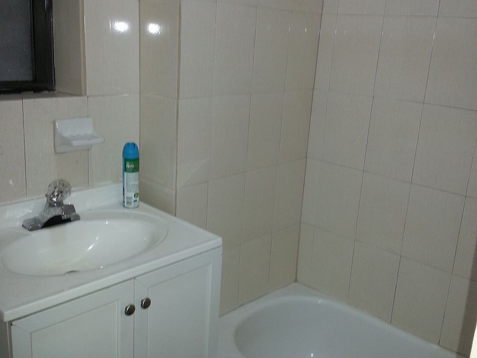 2nd image of 1397 Fulton St APT 2L