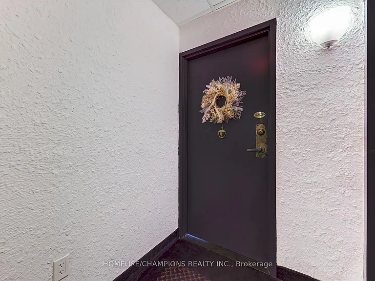 1900 Sheppard Ave E #2303 — Photo 7